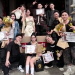 Nguyễn Linh Linh - Trông bọn em vậy chứ đầu óc hoàn toàn bình thường =)))) Chúc mừng tổ…