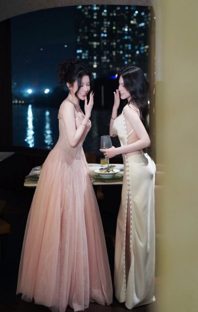 Trần Bích Triều Tiên - Sao anh lại phải khóc vì cô ấy? Em cũng có thể làm anh khóc được mà…