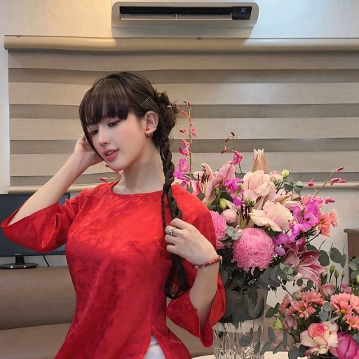 Ngô Thị Mỹ Duyên - Có thêm e nữa ngọt ngào cả năm #HappyNewYear