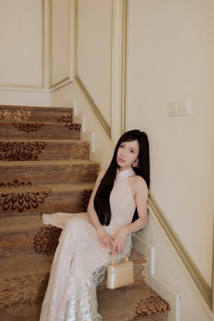 Trịnh Lâm Oanh - Chọn dùm mình 1 tấm đẹp để đăng fb đi ạ