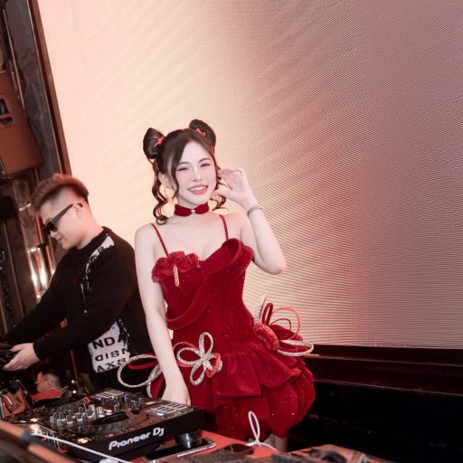 Nguyễn Linh Linh - Một đêm diễn thành công rực rỡ tại Roy Lounge Hải Dương Cứ gặp nhau…