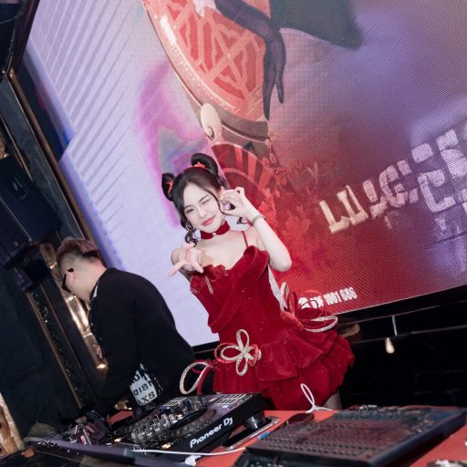 Nguyễn Linh Linh - Một đêm diễn thành công rực rỡ tại Roy Lounge Hải Dương Cứ gặp nhau…
