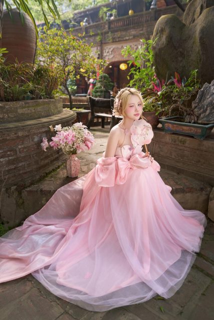 Nguyễn Diệu Linh - tiểu tiên nữ ăn tết quên up ảnh =)) makeup : Phạm Lan Hương : Duc Dung