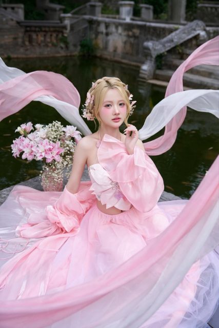 Nguyễn Diệu Linh - tiểu tiên nữ ăn tết quên up ảnh =)) makeup : Phạm Lan Hương : Duc Dung