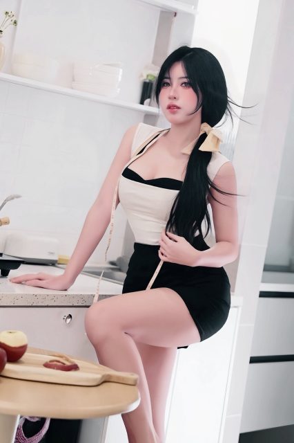 UNa To Uyen - Suy nghĩ nấu món gì :))