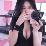 Nguyễn Phạm Tú Uyên - Em chính là mấy nhỏ trong truyền thuyết tập thì ít mà chụp thì nhiều…