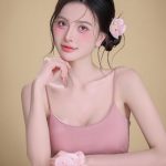 Nịnh Thảo - Tất cả ánh sáng cuộc đời em, đều là do em đóng tiền điện mà có…
