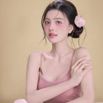 Nịnh Thảo - Tất cả ánh sáng cuộc đời em, đều là do em đóng tiền điện mà có…