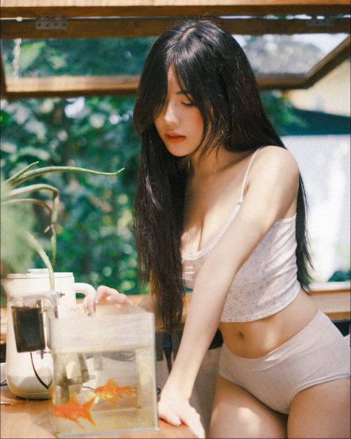 UNa To Uyen - Summer vibe