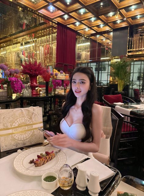 Nịnh Thảo - Lỡ cả đời không rực rỡ thì sao??? Thì phải khoẻ, phải đẹp, phải…