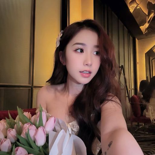 Nguyễn Thuỷ Tiên - Happy birthday too me