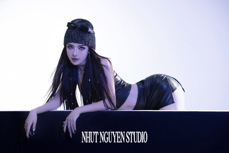 Ngô Thị Mỹ Duyên - Hôm nay em là Lisa Photo: Nhựt Nguyễn Make-up : Nguyễn Thành…