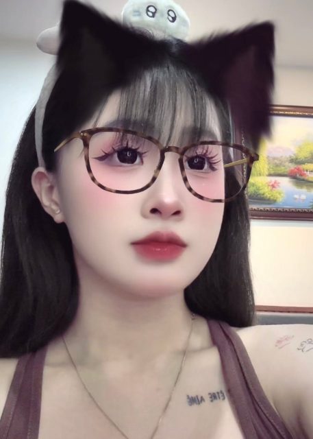 Mẫn Mẫn - một lần bị lừa dối cả đời sống hoài nghi