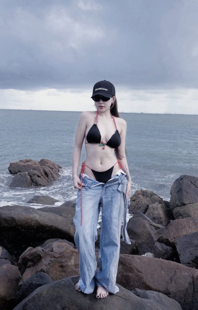 Thúy Hiền - Tiêu chuẩn bạn trai của tao : Kính già yêu tao, Kính trên nhường…