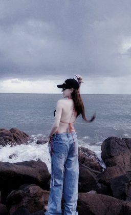 Thúy Hiền - Tiêu chuẩn bạn trai của tao : Kính già yêu tao, Kính trên nhường…