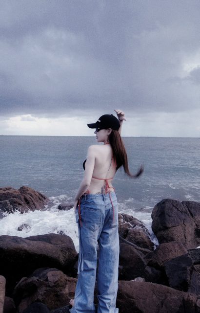 Thúy Hiền - Tiêu chuẩn bạn trai của tao : Kính già yêu tao, Kính trên nhường…