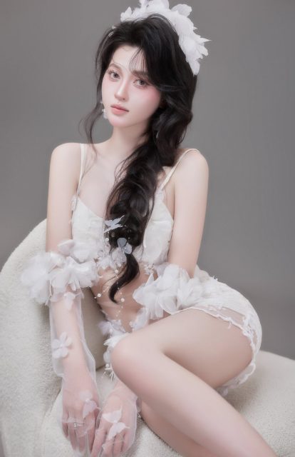 Trần Bích Triều Tiên - Đời mà, đã đẹp rồi tình duyên phải lận đận Em tham lam làm gì Photo…
