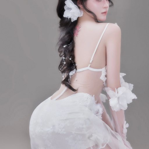 Trần Bích Triều Tiên - Đời mà, đã đẹp rồi tình duyên phải lận đận Em tham lam làm gì Photo…