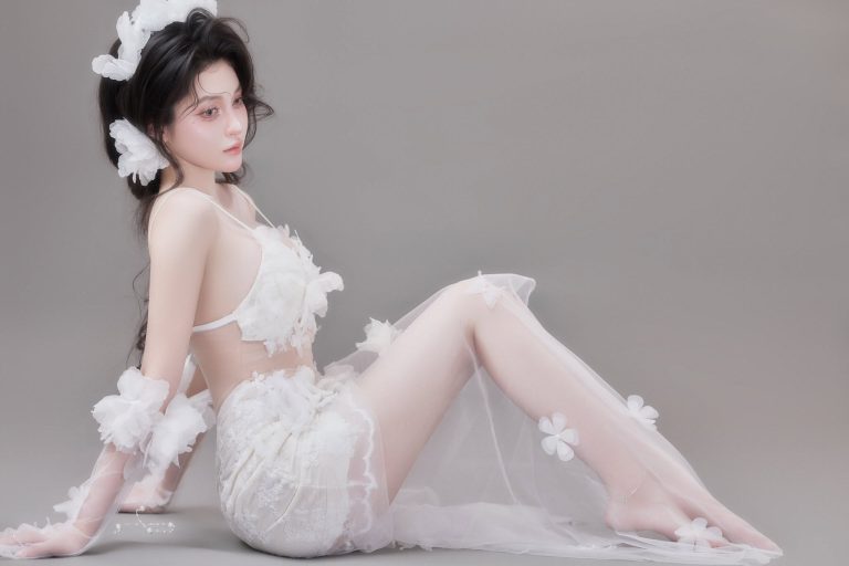 Trần Bích Triều Tiên - Đời mà, đã đẹp rồi tình duyên phải lận đận Em tham lam làm gì Photo…