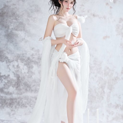 Trần Bích Triều Tiên - Nhân sinh như mộng , hồng trần như mây Photo : Lê Đức Makeup : Thảo…