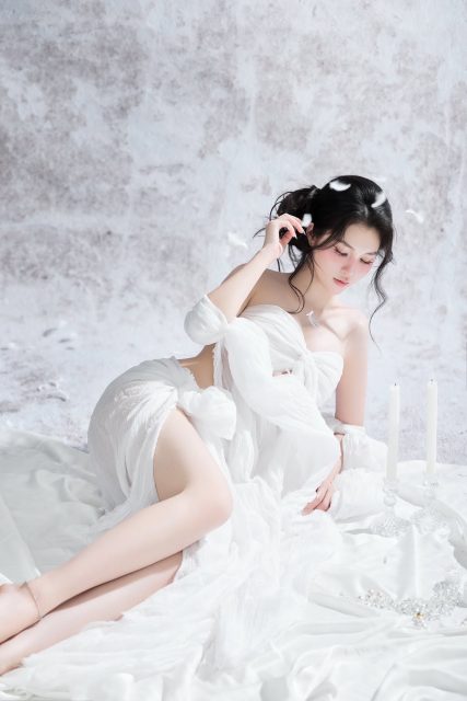 Trần Bích Triều Tiên - Nhân sinh như mộng , hồng trần như mây Photo : Lê Đức Makeup : Thảo…