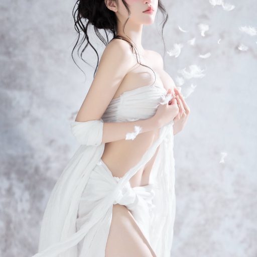 Trần Bích Triều Tiên - Nhân sinh như mộng , hồng trần như mây Photo : Lê Đức Makeup : Thảo…