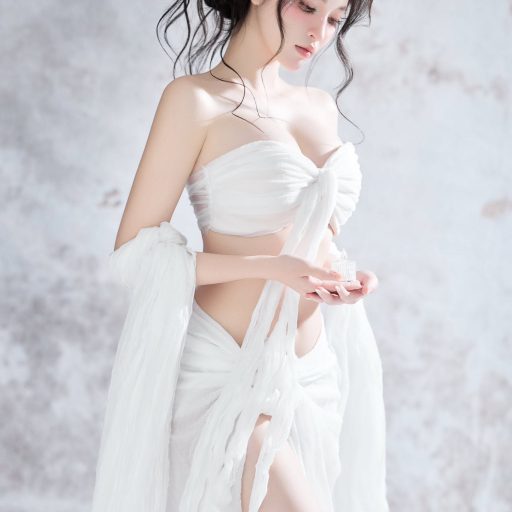 Trần Bích Triều Tiên - Nhân sinh như mộng , hồng trần như mây Photo : Lê Đức Makeup : Thảo…