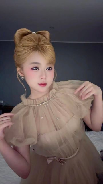 Quỳnh Nga - 𝐄𝐦 𝐳𝐮̛ 𝐥𝐚̀𝐨 𝐚́ Đ𝐚́𝐧𝐡 𝐦𝐚̆́𝐭 𝐭𝐡𝐢̀ 𝐱𝐢𝐧𝐠𝐠 𝐌𝐨𝐚̀𝐚𝐚𝐚𝐚 Đ𝐚́𝐧𝐡 𝐦𝐚̂́𝐭 𝐭𝐡𝐢̀…