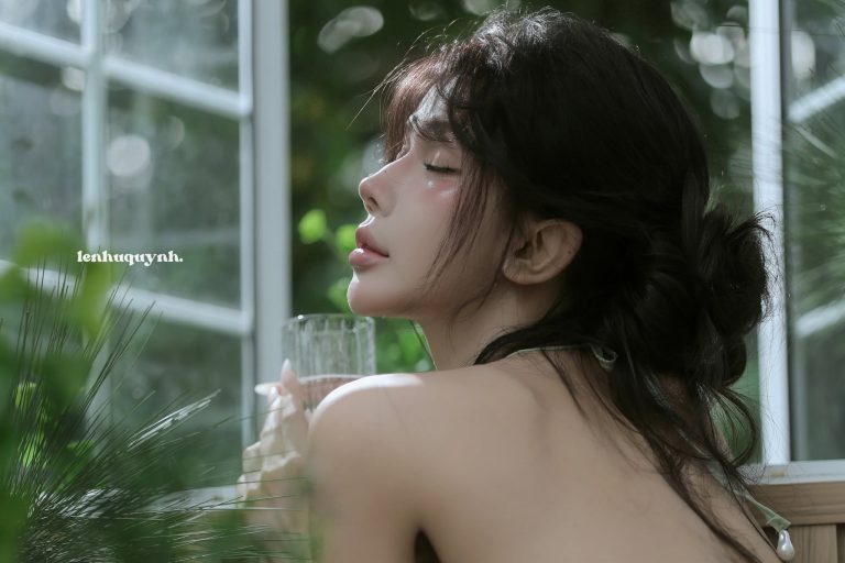 Phạm Quỳnh Trang - cũng hợp vibe này đấy chứ