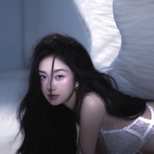 Vũ Phương Anh - 04.06.199x A concept by Tran Vu Bang Studio Stylist Nguyen Chi Cuong…