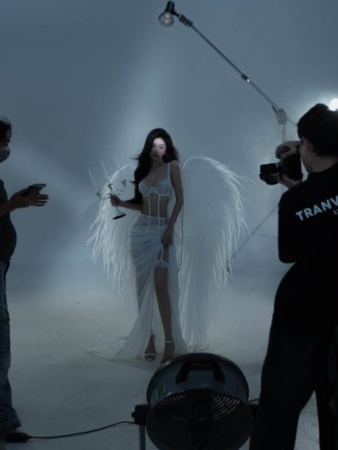 Vũ Phương Anh - 04.06.199x A concept by Tran Vu Bang Studio Stylist Nguyen Chi Cuong…