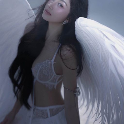 Vũ Phương Anh - 04.06.199x A concept by Tran Vu Bang Studio Stylist Nguyen Chi Cuong…