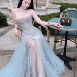 Trần Bích Triều Tiên - Lớn lên bạn mới hiểu ….. Xem thêm