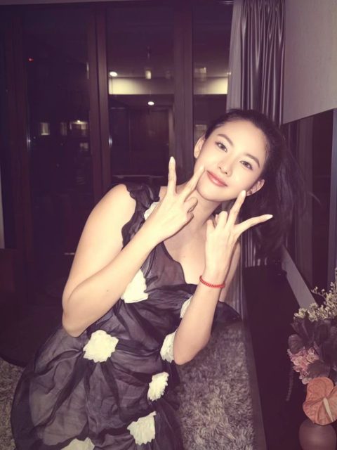 Võ Châu Ngọc - để đây cho đthoai đỡ dung lượng #MustHave #musthaveofficial