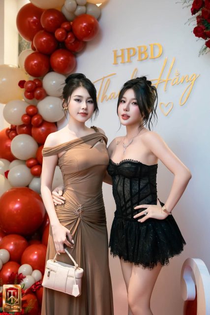 Nguyễn Thanh Hằng - Sinh nhật của xinh nhất Cảm ơn anh zai Tú Xeko nhá chụp xịn quáaa