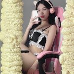 Nguyễn Phạm Tú Uyên - Những người giỏi hơn tôi họ còn đang nỗ lực. Vậy tôi còn nỗ lực làm…