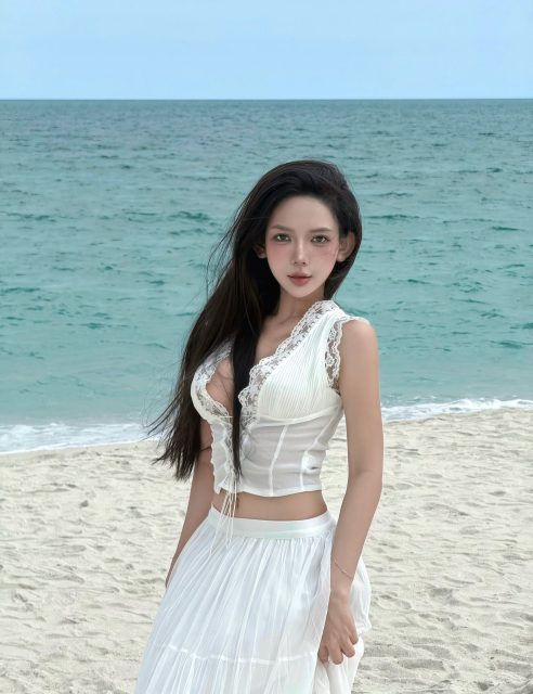 Phạm Quỳnh Trang - ta cứ bỏ hình bắt bóng, đứng núi này trông núi nọ. Rốt cuộc, ta…