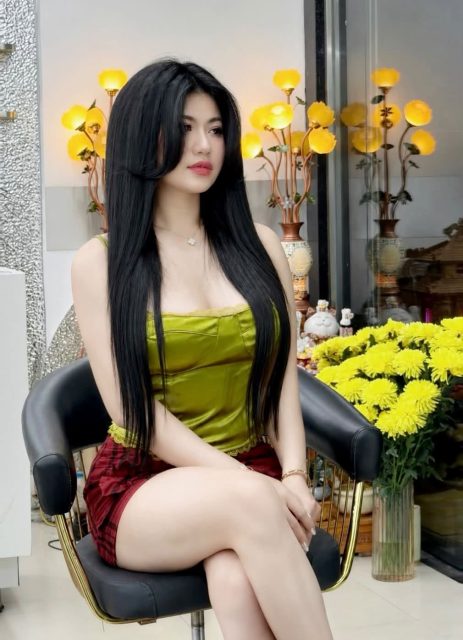 Bích Hoa Nguyễn - Đến hẹn lại lên mà đã đến là không muốn đi đâu nữa luôn , anh chủ…