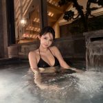 Nguyễn Thị Phi Yến - A warm onsen, a cup of sake, and a quiet mind.