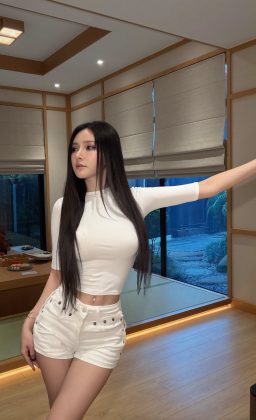 Nguyễn Thị Phi Yến - Hãy yêu bản thân nhiều đến mức những thứ không làm bạn tốt hơn chỉ…