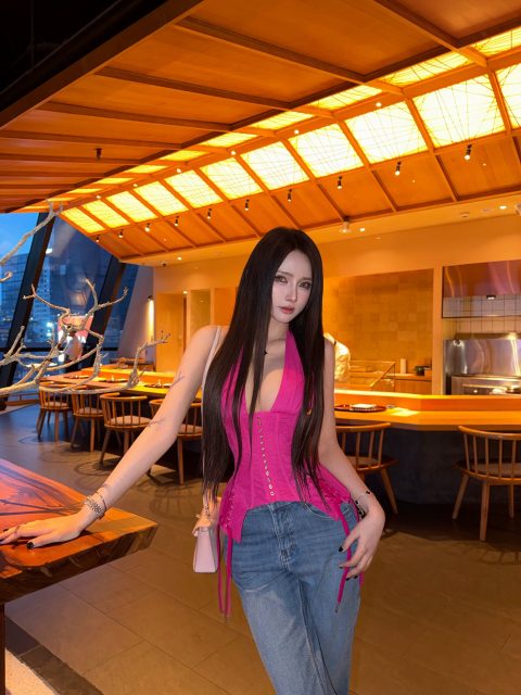 Nguyễn Thị Phi Yến - Ở đây chỉ yêu đời không có yêu đương