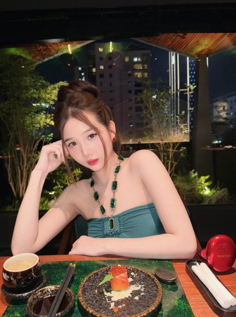 Ly Ly Trần - Mình thích người khiến mình cười Nhưng mình sẽ chọn người khiến mình…
