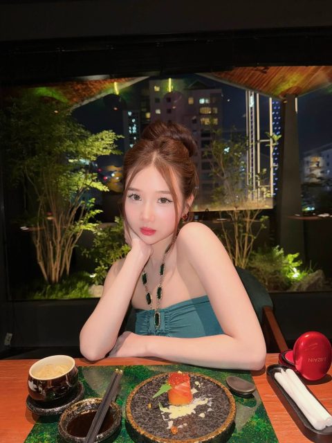 Ly Ly Trần - Mình thích người khiến mình cười Nhưng mình sẽ chọn người khiến mình…