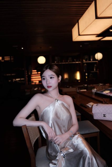 Ly Ly Trần - Trong Phật Pháp có câu: "Mỗi cuộc gặp trong đời đều là nhân duyên đã…