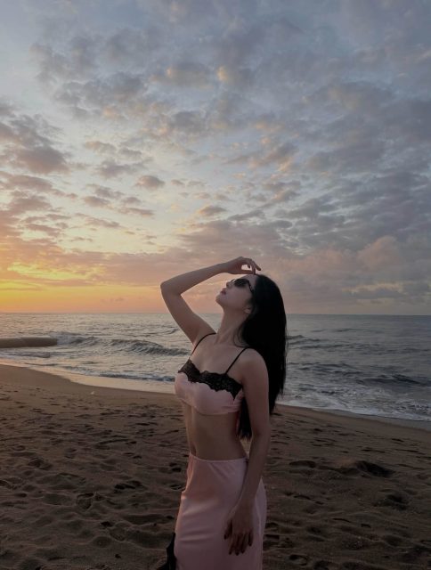 Vũ Phương Anh - Dậy ngắm bình minh rùi đi ngủ