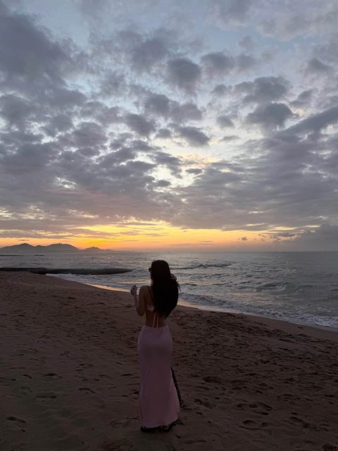 Vũ Phương Anh - Dậy ngắm bình minh rùi đi ngủ
