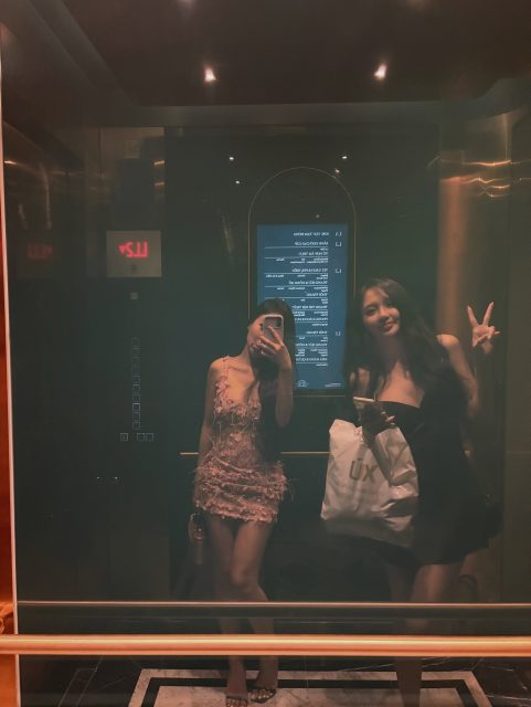 Trịnh Lâm Oanh - Đi date cùng với người đẹp