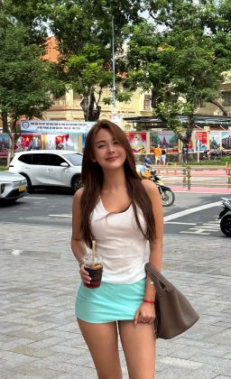 Võ Châu Ngọc - Nhìn suy suy lạnh lùng trầm tính nhuỷ? #zara