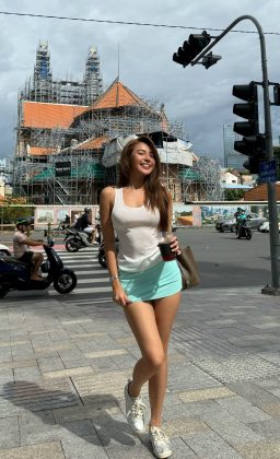 Võ Châu Ngọc - Nhìn suy suy lạnh lùng trầm tính nhuỷ? #zara