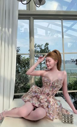 Quỳnh Nga - Ưu điểm của em biết sai có thể sửa. Nhược điểm của em: chưa khi nào…